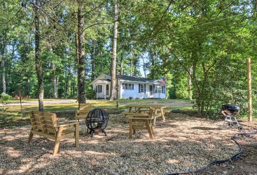 Owl S Hideaway  In Cleveland W/ 2 Fire Pits!