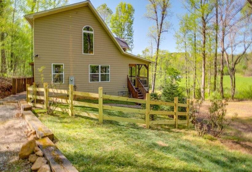 Peaceful Ellijay Home W/ Deck   Hike & Fish!
