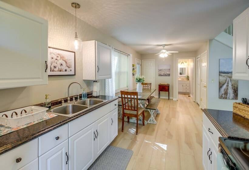 Peaceful Ellijay Home W/ Deck   Hike & Fish!