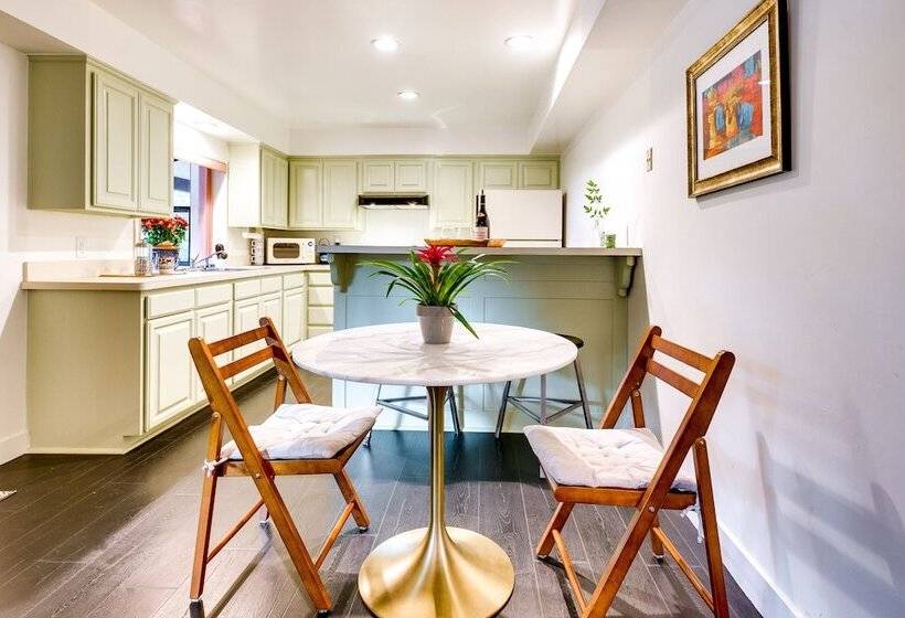 Peaceful Pasadena Retreat W/ Patio Near Trails!