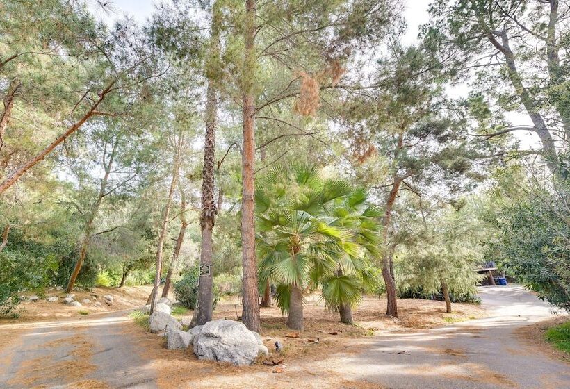 Peaceful Pasadena Retreat W/ Patio Near Trails!