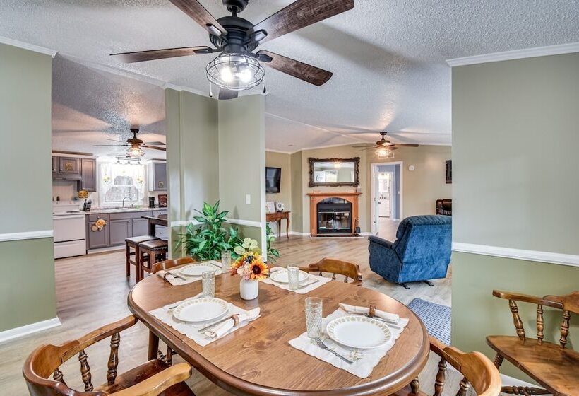 Peaceful Six Mile Vacation Home W/ Fire Pit