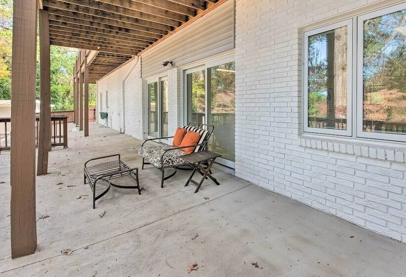 Peaceful Smyrna Home W/ Wood Burning Fire Pit