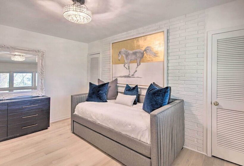 Peaceful Smyrna Home W/ Wood Burning Fire Pit