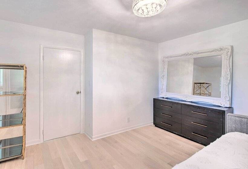 Peaceful Smyrna Home W/ Wood Burning Fire Pit