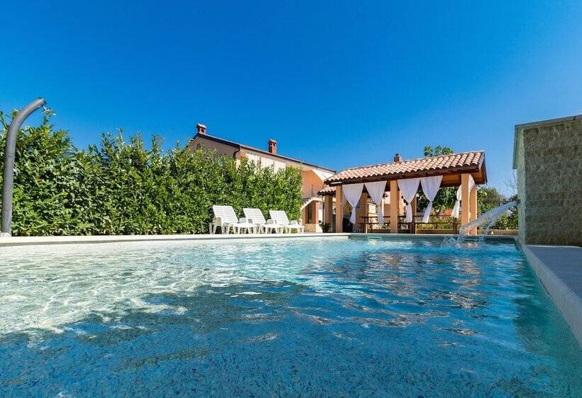 פנסיון Apartments Kendel