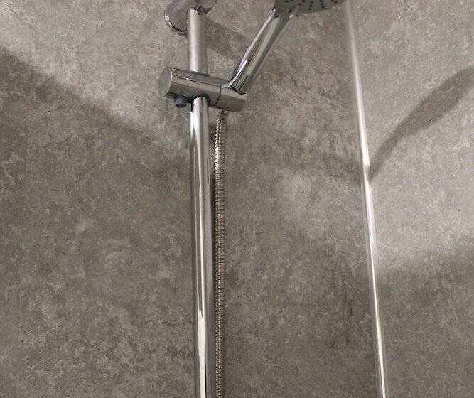 بنسيون Maze Apartments And Rooms