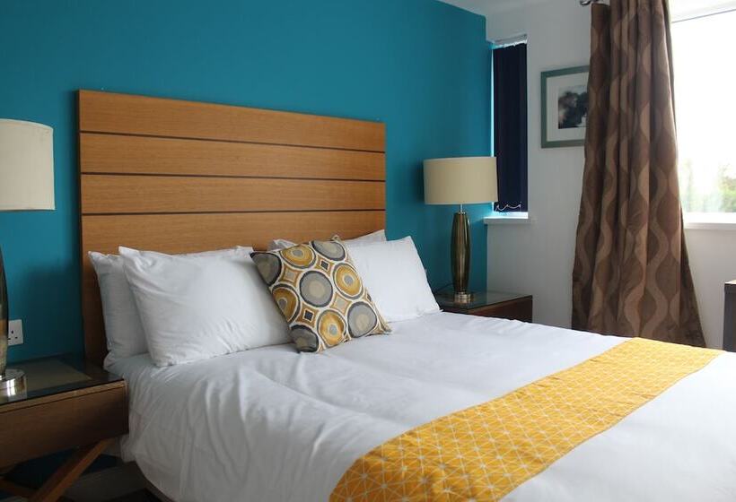 بنسيون Maze Apartments And Rooms