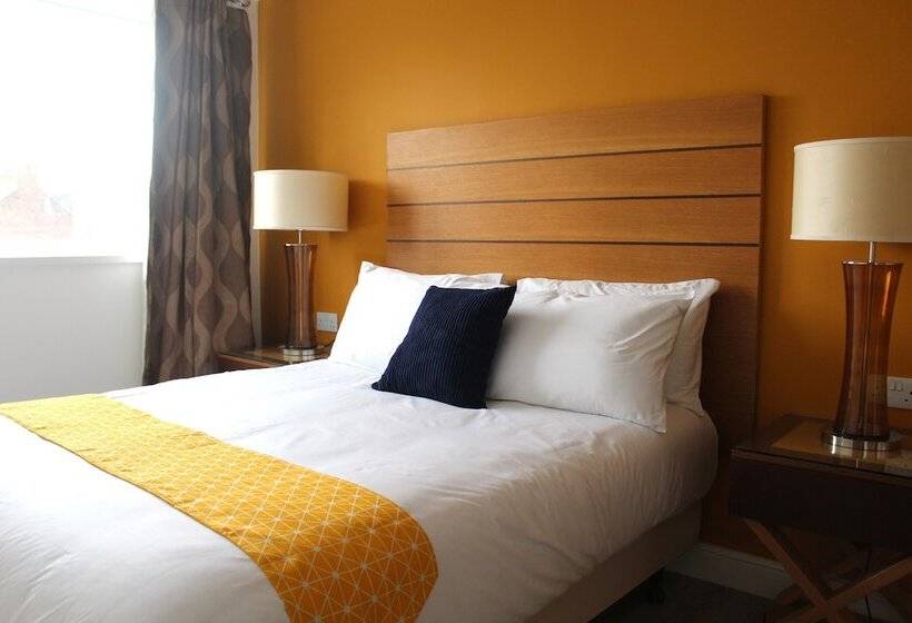 بنسيون Maze Apartments And Rooms