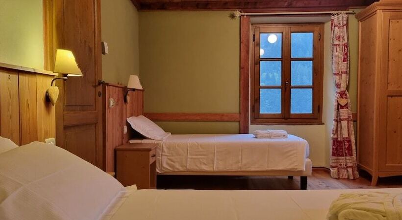 פנסיון Mirtillo Alpino Casa Vacanze