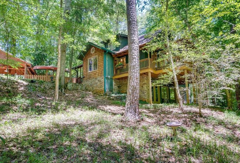 Pet Friendly Conyers Cabin   23 Miles To Atlanta!