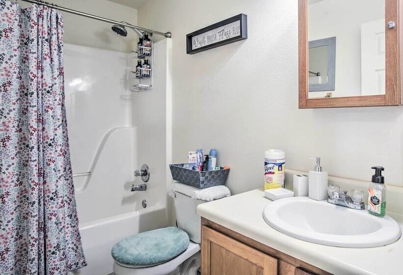 Pet Friendly Home < 3 Mi To French Quarter!