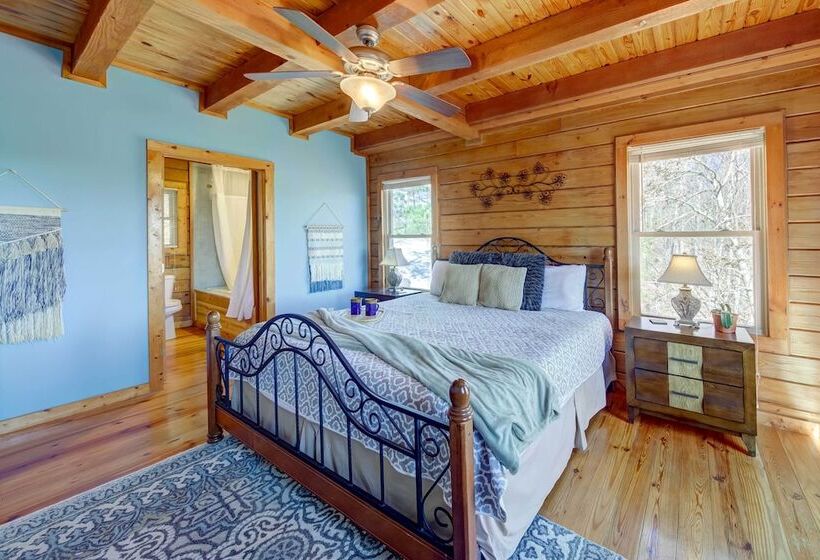 Owl S Nest  Pet Friendly Cabin W/ Private Hot Tub