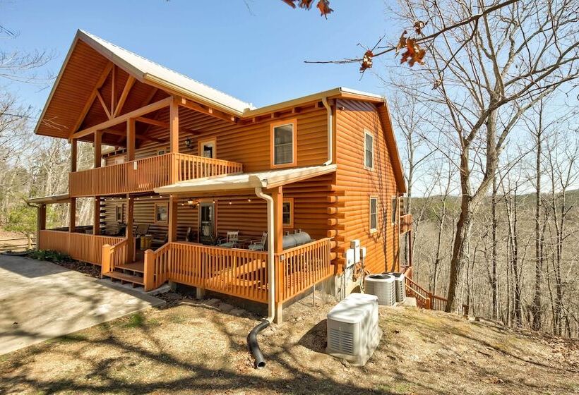 Owl S Nest  Pet Friendly Cabin W/ Private Hot Tub