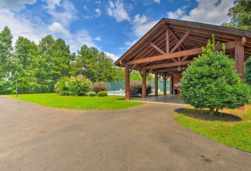 Owl S Nest  Pet Friendly Cabin W/ Private Hot Tub