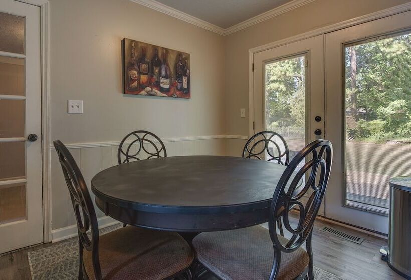 Pet Friendly Rex Vacation Rental: 18 Mi To Atlanta