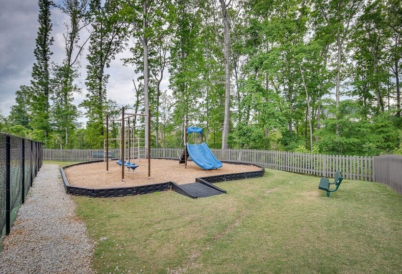 Pet Friendly & Spacious Grovetown Vacation Rental!