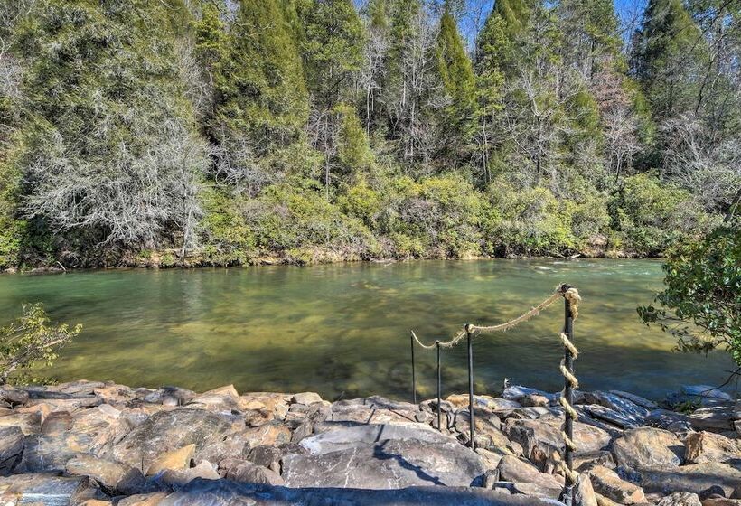 Private Cartecay River Home W/ Hot Tub & Game Room