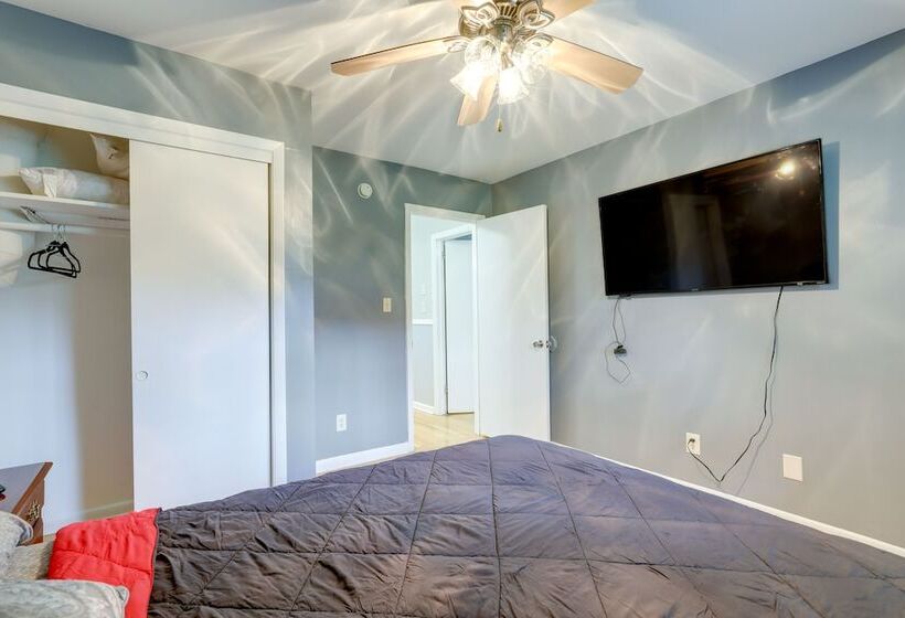 Quiet Decatur Home W/ Patio 13 Mi To Dtwn Atlanta!