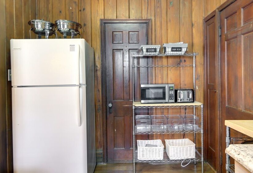 Quiet Ellaville Home W/ Patio + Outdoor Dining!