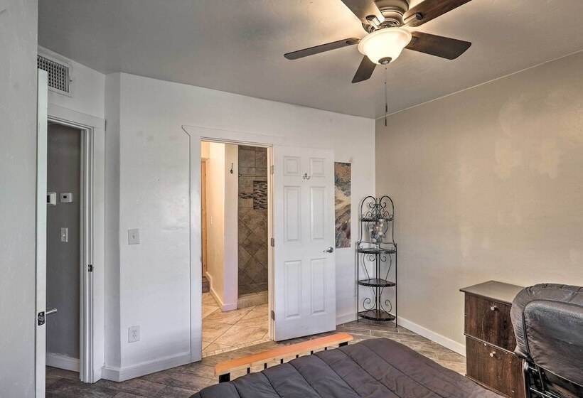 Ranch Style Retreat W/ Fire Pit < 1 Mi To U Of A!