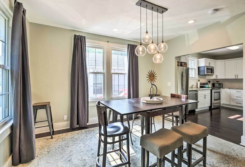 Renovated Pet Friendly Nashville Home W/ Pvt. Yard