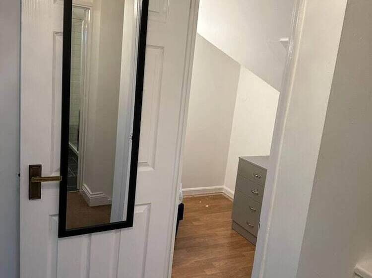 Резиденция Beautiful 4 Bed House In Billericay