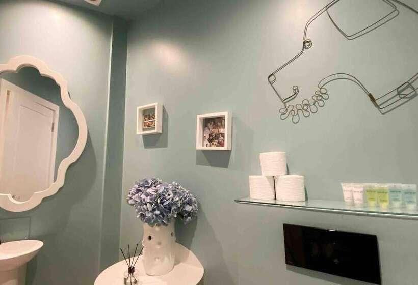 דירת נופש Modern Central 3 Brs House With 3 Bths 2 Hottube