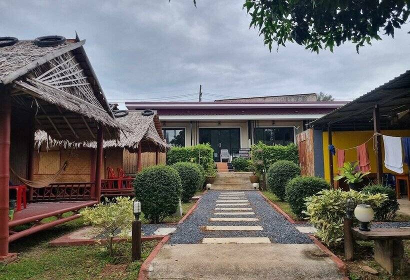 Курорт Laila Place 1415