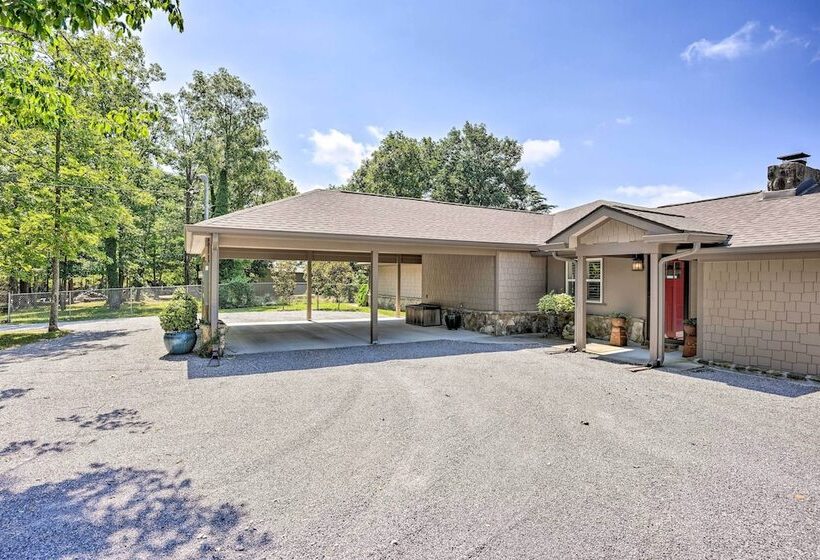 Rising Fawn Home W/ Expansive Mountain Views!