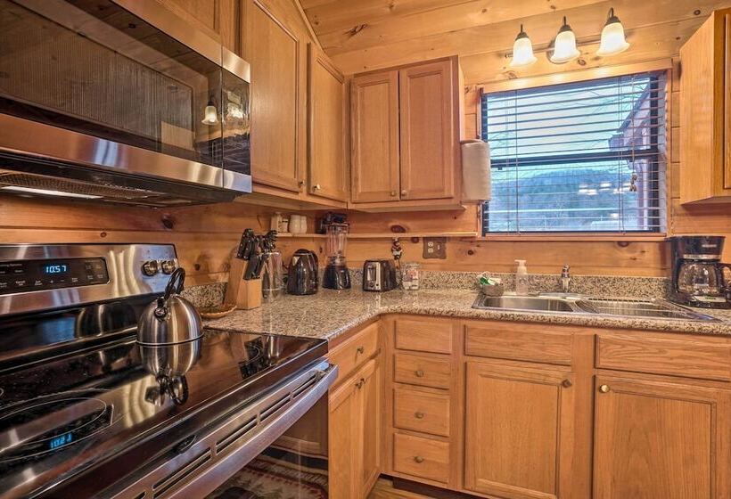 Riverfront Cabin W/ Hot Tub & Mountain Views!