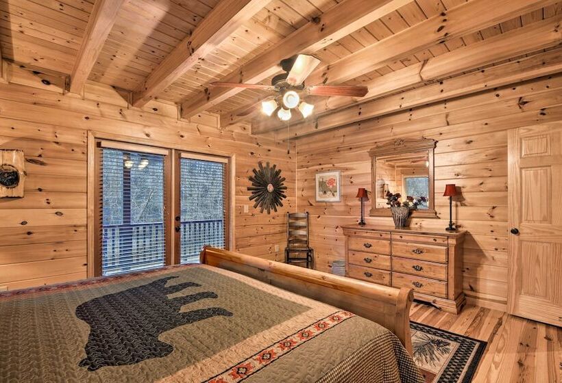 Riverside Ellijay Cabin W/ Hot Tub & Game Room
