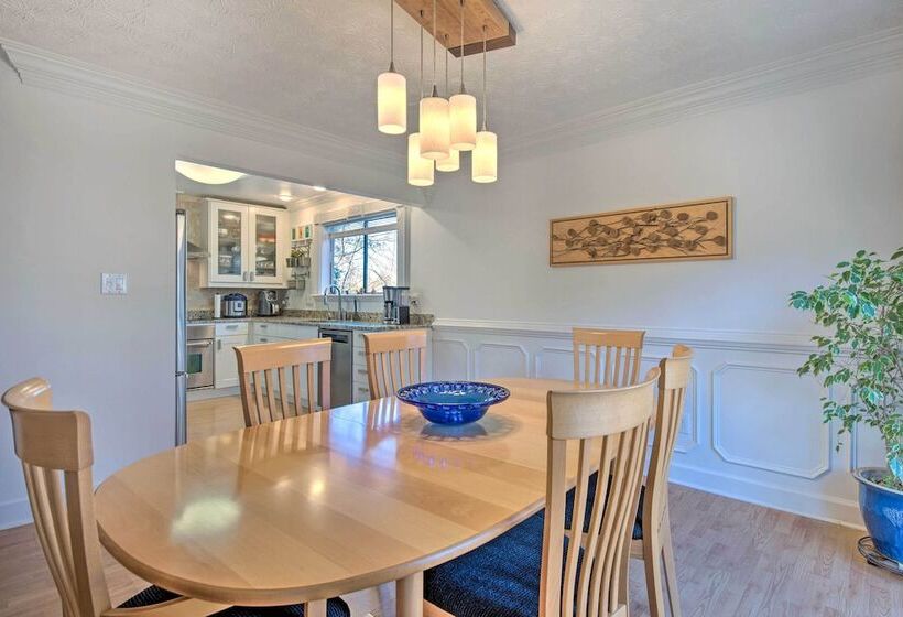 Roswell Home W/ Deck + Yard, 18 Mi To Truist Park!