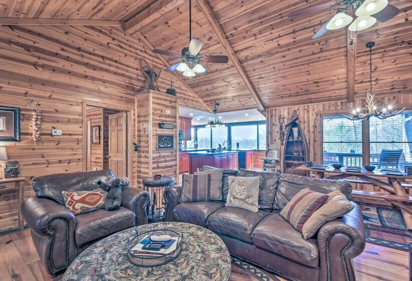 Rustic Cabin W/ Hot Tub: 2 Mi To Unicoi State Park