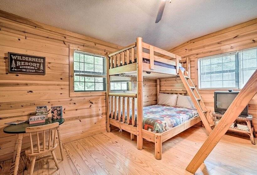 Rustic Young Harris Cabin W/ Fire Pit & Views