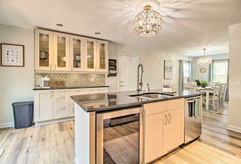 Savannah Family Home W/ Private Pool & Yard!