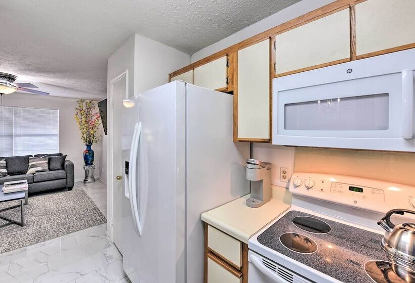 Savannah Home ~ 9 Mi To Historic District