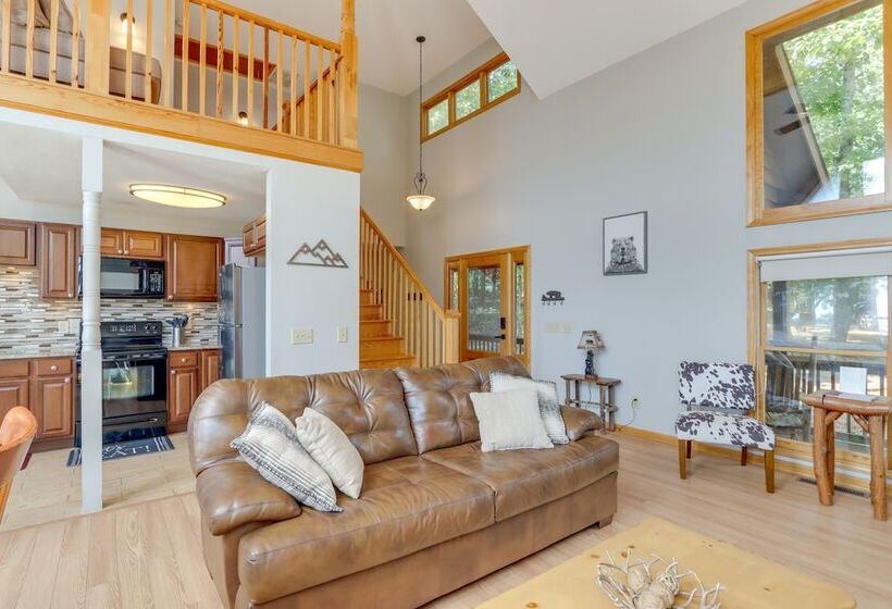 Scenic Talking Rock Creek Resort Home W/ Hot Tub