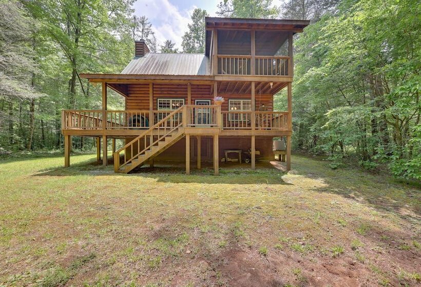 Secluded Cross Creek Cabin W/ Deck & Fire Pit!