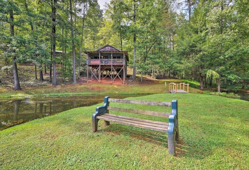 Secluded Family Retreat In Dahlonega W/ Hot Tub!