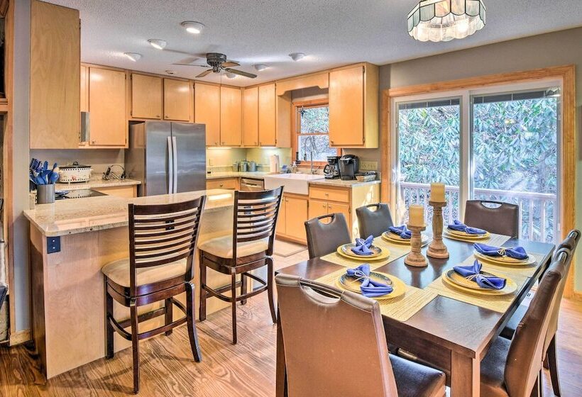 Secluded  Lavinder Laurel Leaf Cottage  Near Creek