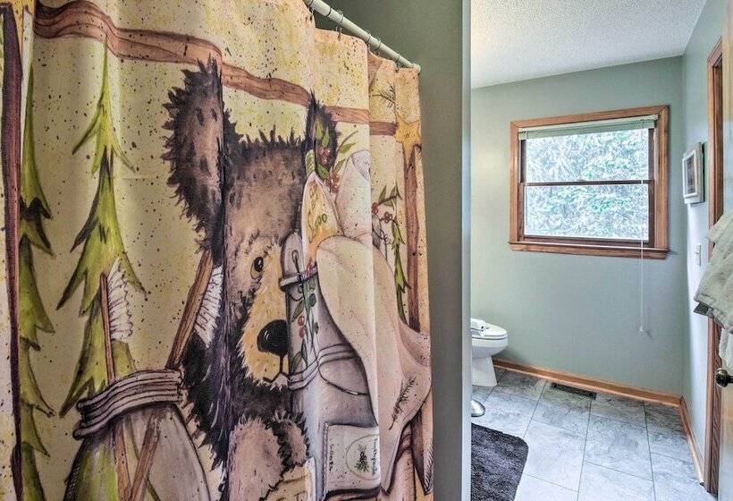 Secluded  Lavinder Laurel Leaf Cottage  Near Creek