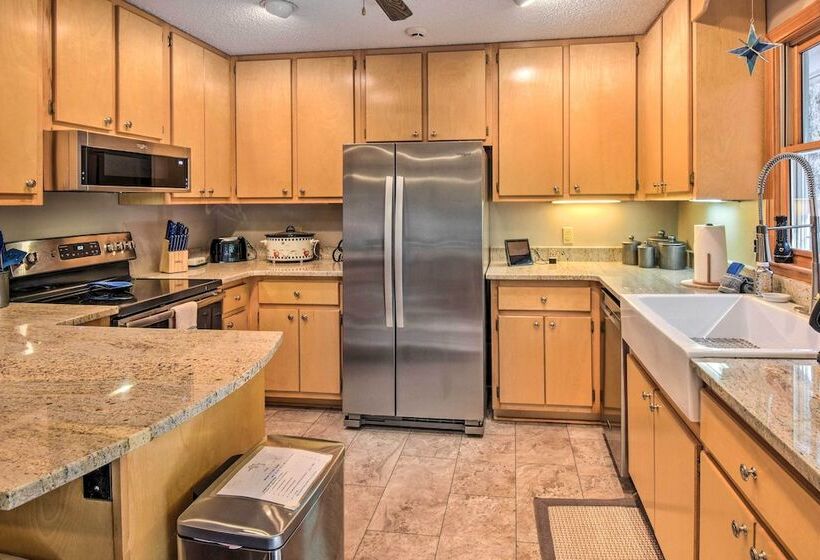 Secluded  Lavinder Laurel Leaf Cottage  Near Creek