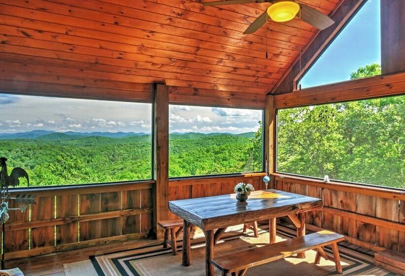Secluded Morganton Cabin W/ Wooded Views & Hot Tub