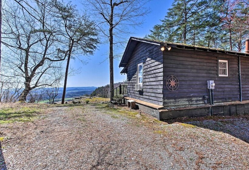 Secluded Ridgetop Hideaway W/ Valley Views!