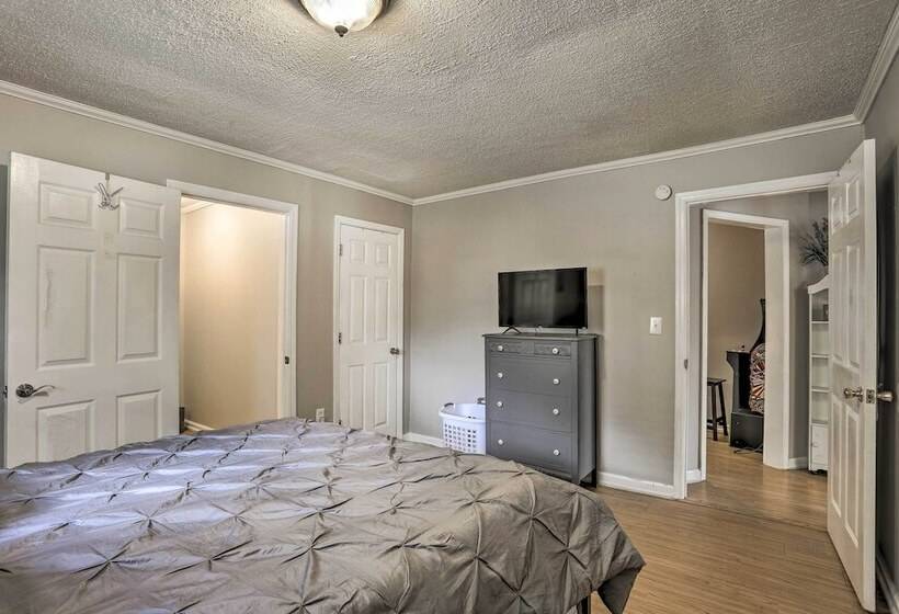 Secluded Rossville Retreat: 6 Miles To Chattanooga