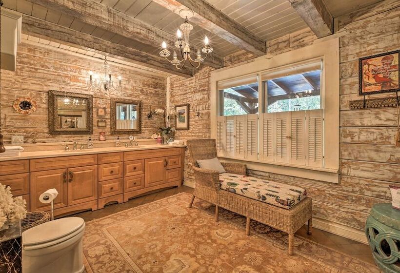 Serene Mableton Cabin   13 Mi To Downtown Atlanta!