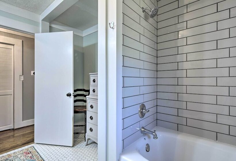 2 Mi To Lake: Blue Ridge  Yellowbird Cottage