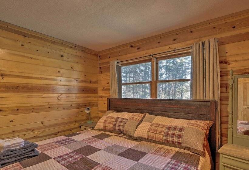 Serenity On The Creek Cabin + Hot Tub & Grill