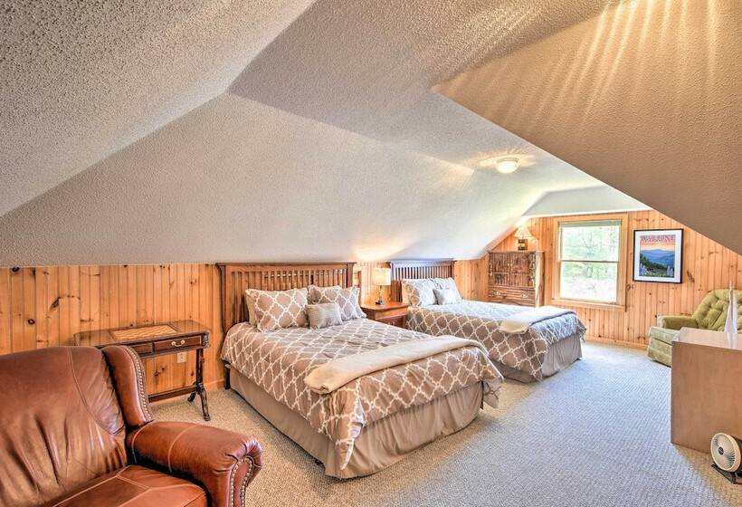 Sky Valley Retreat W/ Resort Amenities & Views!